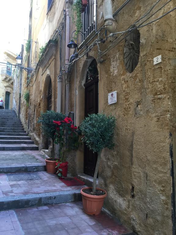 Palazzo Del Teatro Alojamento de Acomodação e Pequeno-almoço Agrigento